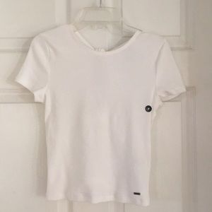 White tie back perfect Tee Shirt.